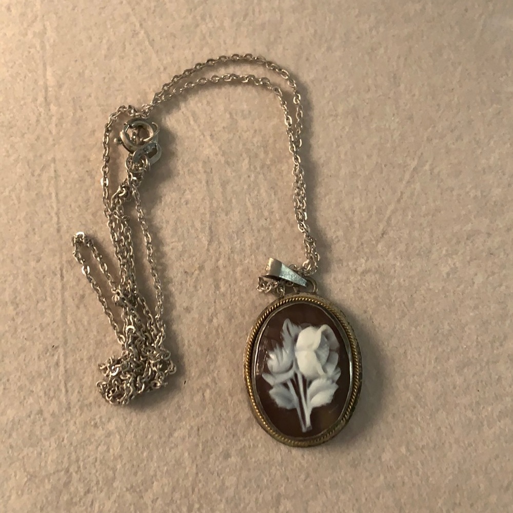 Vintage carved shell floral cameo silver necklace